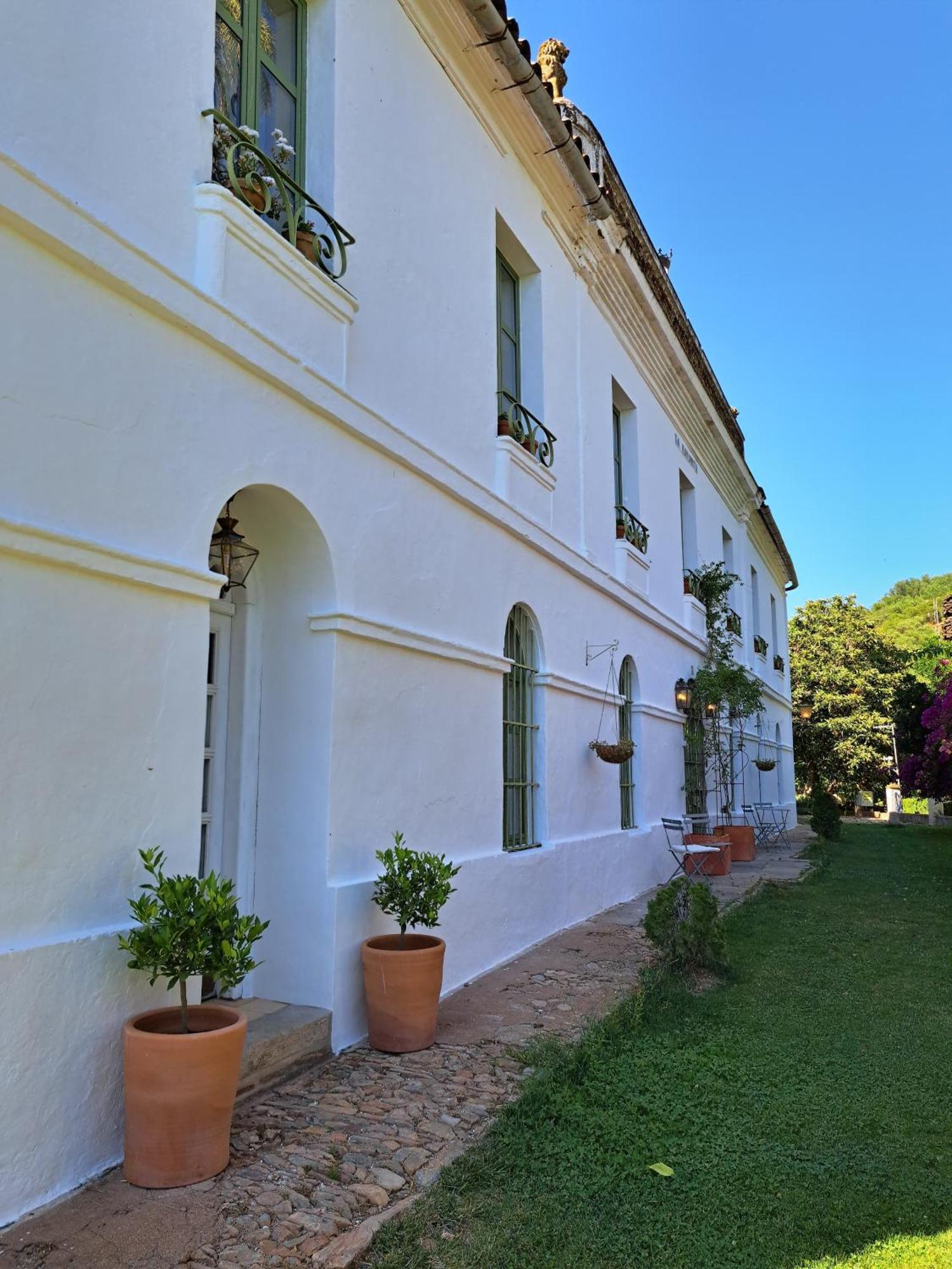 Finca La Favorita- Suites (Adults Only) Constantina Exteriér fotografie